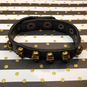 Fake leather skull bracelet